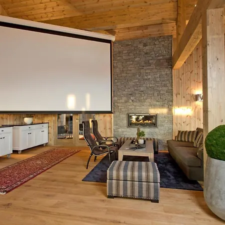 Lodge 2